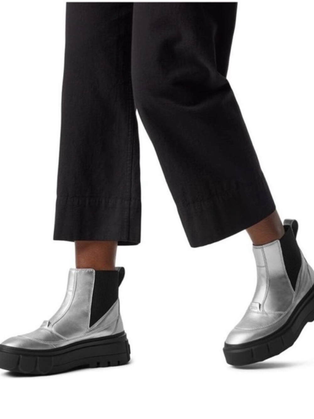 Sorel Caribou X Chelsea Boots
Leather Booties Waterproof-Size 9.5-NEW